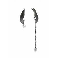Angel wings with pearls 